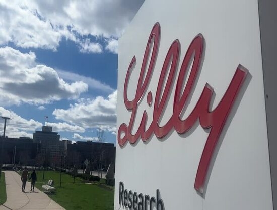 Eli Lilly's Omvoh Shows Long-Term Efficacy in Crohn's Disease: VIVID-2 Study Results Announced